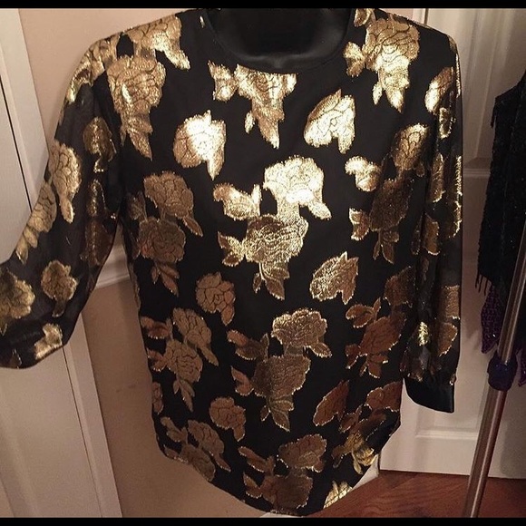 Vintage black top with gold rose appliqué - Picture 1 of 2